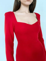 Kalp Yaka Midi Yırtmaçlı Elbise Kırmızı